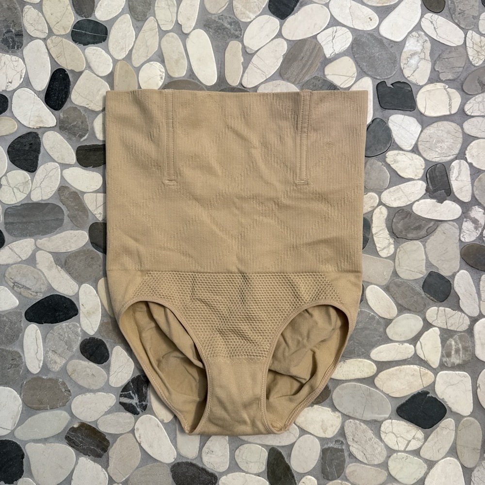 High-Waisted Shapewear Briefs in Tan